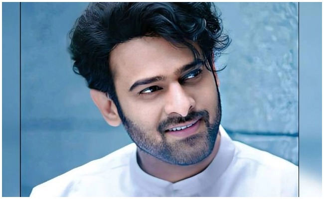 Prabhas : మరోసారి కుళ్ళు బయటపెట్టుకున్న బాలీవుడ్…ప్రభాస్ క్రేజ్ చూసి ఈర్ష్య పడుతున్న వైనం…!