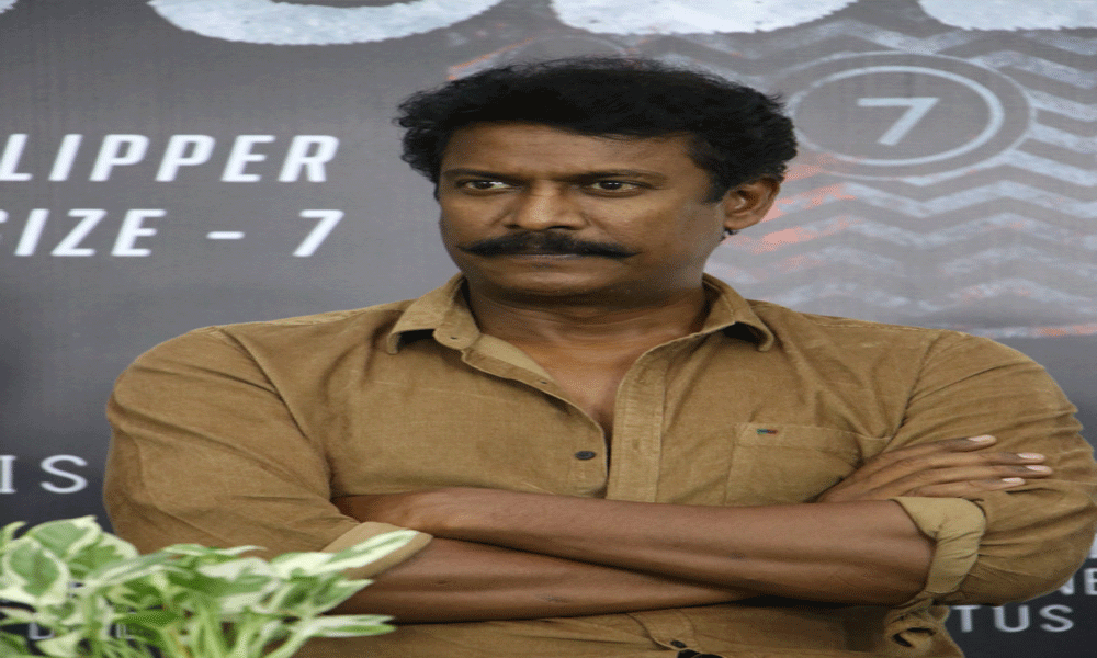 వైరల్ : పవన్ తో సినిమాపై ఓ రేంజ్ హైప్ ఇచ్చిన సముద్రఖని.!