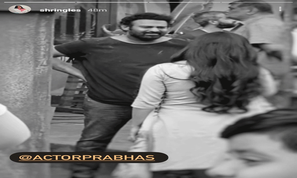 లీక్ : ప్రభాస్ “సలార్” నుంచి కొత్త లీక్.. డార్లింగ్ లుక్ తేడాగా ఉందే..!