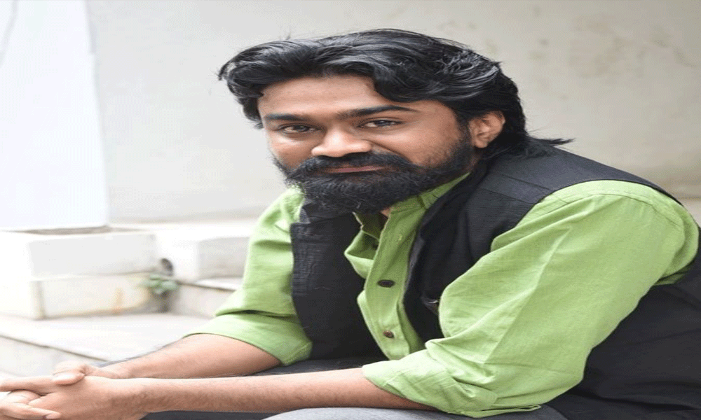 తన పెళ్లిని అనౌన్స్ చేసిన “RRR” నటుడు..దీనిలో కూడా టీవీ9 ని వదలట్లేదుగా!