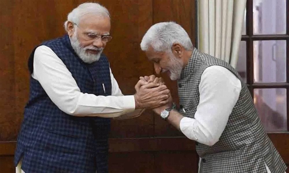 బీజేపీపై వలపు బాణాలు సంధిస్తునన్న వైసీపీ ఎంపీ విజయసాయిరెడ్డి.!