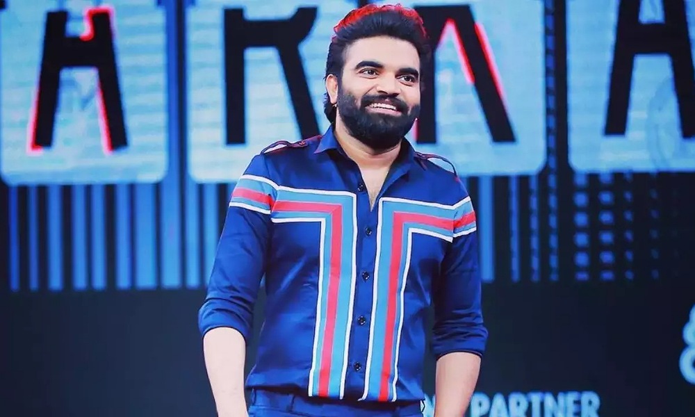 భారీ సక్సెస్ అందుకున్న ప్రదీప్ సర్కార్ సీజన్ 2 !