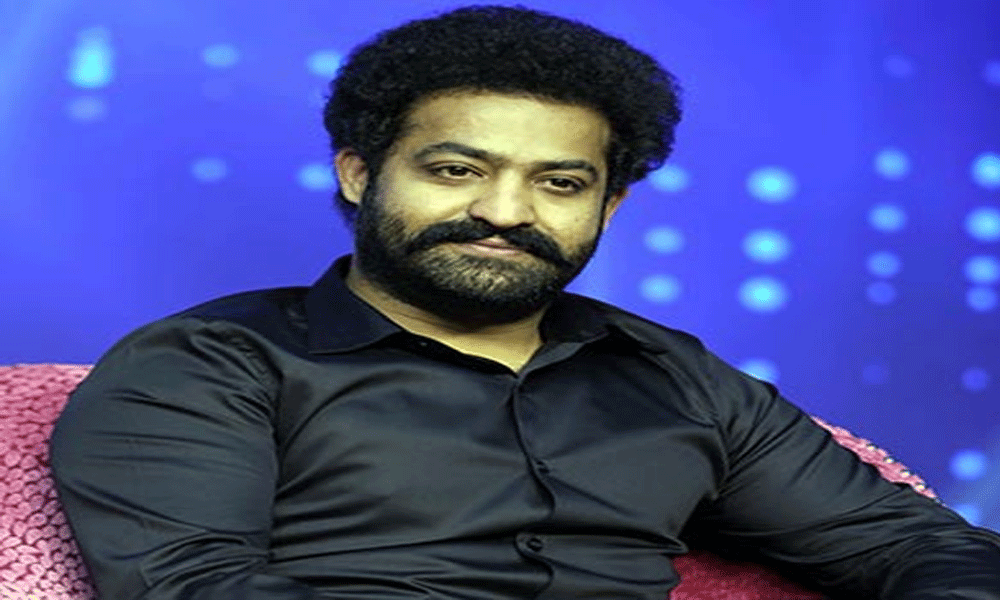 బ్రేకీవెన్ లేదన్నారు.. కానీ సీన్ కట్ చేస్తే లాభాలు ఇచ్చిన ఏకైక హీరోగా ఎన్టీఆర్.!