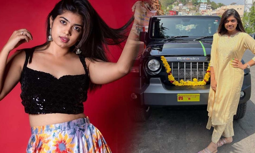 కొత్త కారూ కొని అందరికీ షాక్ ఇచ్చిన జబర్థస్త్ భామ రీతు.. ఫోటో వైరల్!