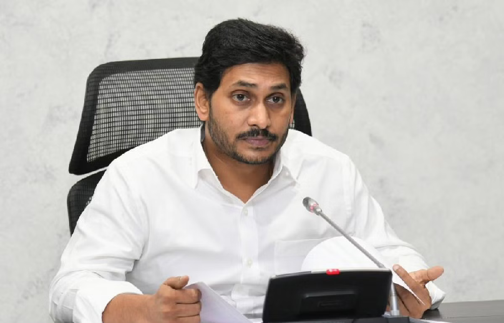 Ministers :  ఈ మంత్రులతో వైఎస్ జగన్ ఎన్నికల్ని గెలవగలరా?