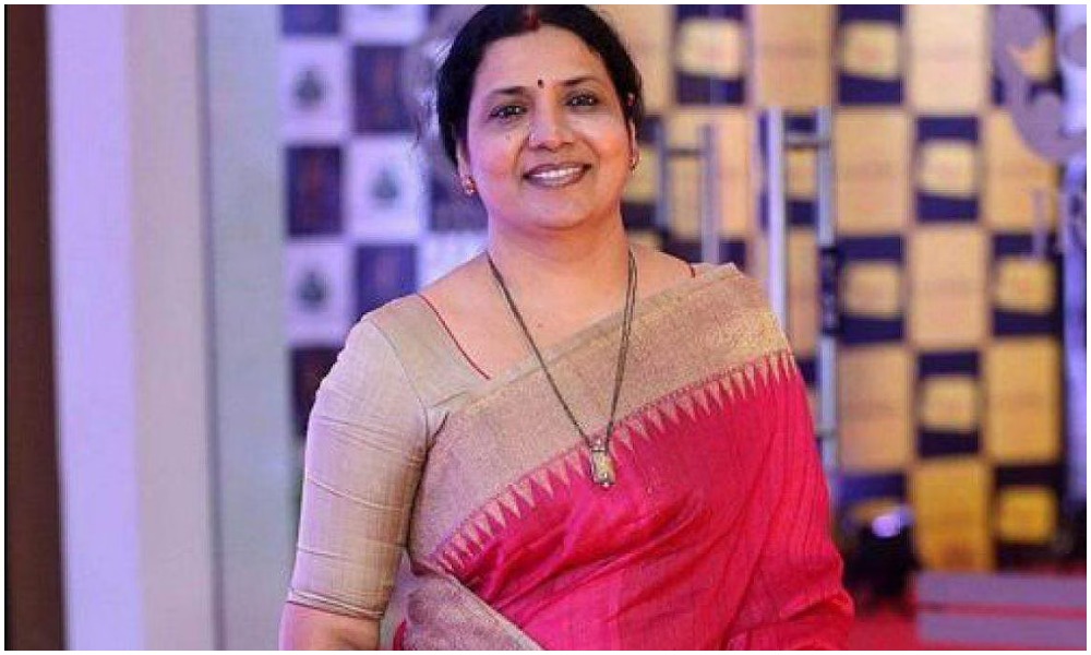 మెగా ఫ్యామిలీతో గొడవ పై స్పందించిన జీవిత.. మా మధ్య దూరానికి అదే కారణం?