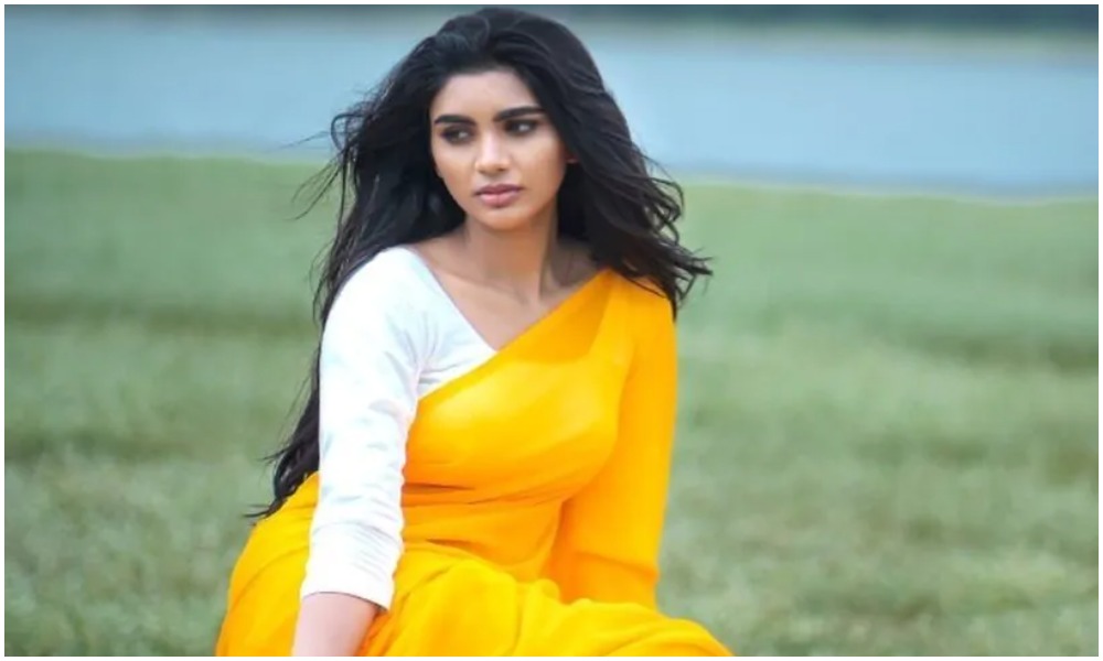 Jabardasth Varsha : జబర్ధస్త్ లో లేడి డామినేషన్.. జడ్జ్స్ దెబ్బకు వెనక్కి తగ్గిన ఇమాన్యుయేల్..!