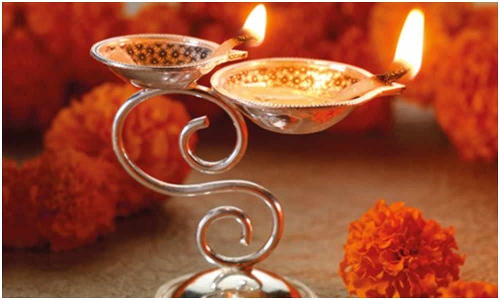 పిండి దీపం వెలిగించడం మంచిదేనా… పిండి దీపం వెలిగించడం వల్ల కలిగే ప్రయోజనాలు ఏంటి?