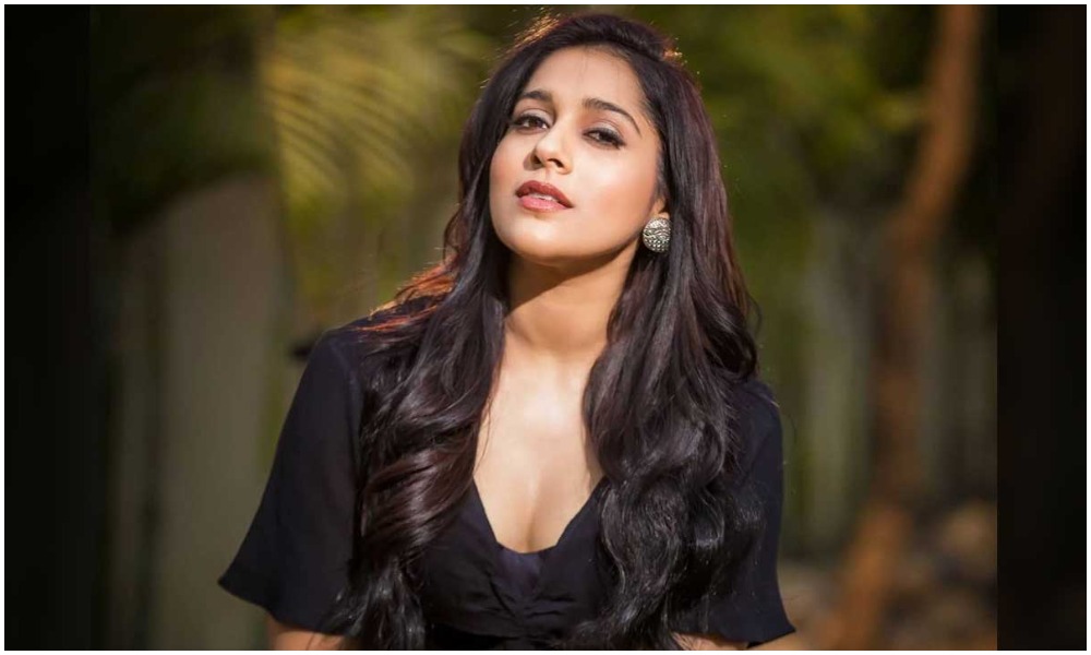 Rashmi Gautham: అలా చేయటం కుడా రేప్ తో సమానం అంటూ షాకింగ్ కామెంట్స్ చేసిన రష్మి..!