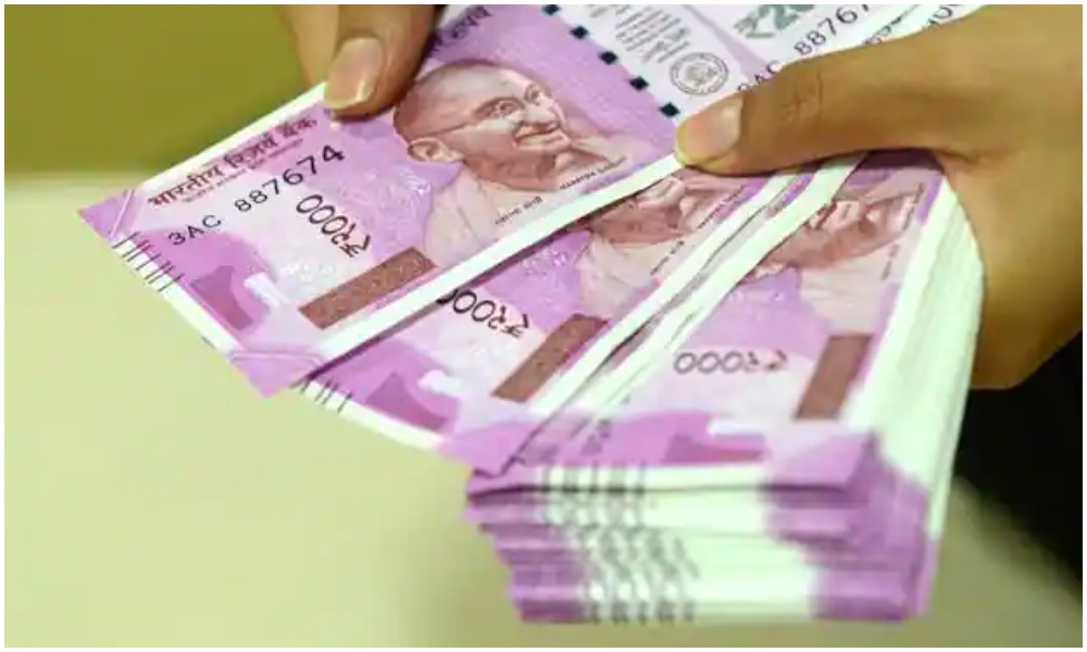 ఈ వస్తువులు ఇంట్లో ఉంటే ఎప్పటికీ ధనవంతులు కాలేరట.. అవేంటంటే?