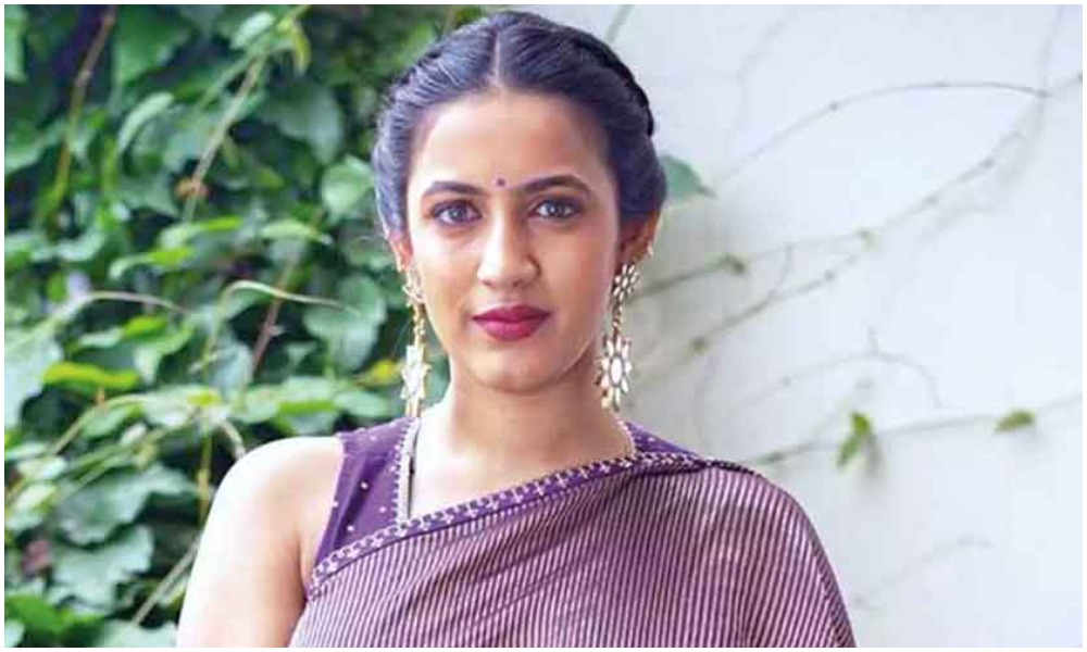 ఇవే తగ్గించుకుంటే బాగుంటుంది..నిహారిక పై సెటైర్స్ వేసిన నెటిజన్స్..?