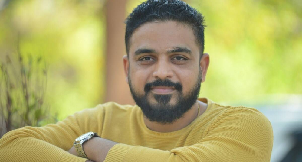 “రాధే శ్యామ్” దర్శకుడు..ఫ్యాన్స్ కి భయపడినట్టే !