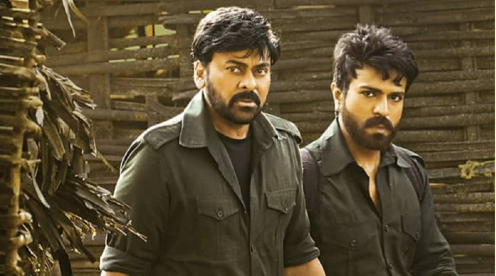 తమ బయ్యర్ల కోసం ఒక తాటి మీదకు రాబోతున్న చిరు, చరణ్ లు..?