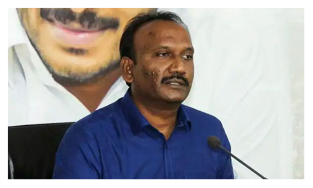 సీబీఐ విచారణకు సమయం కోరిన మాజీ ఎమ్మెల్యే ఆమంచి..