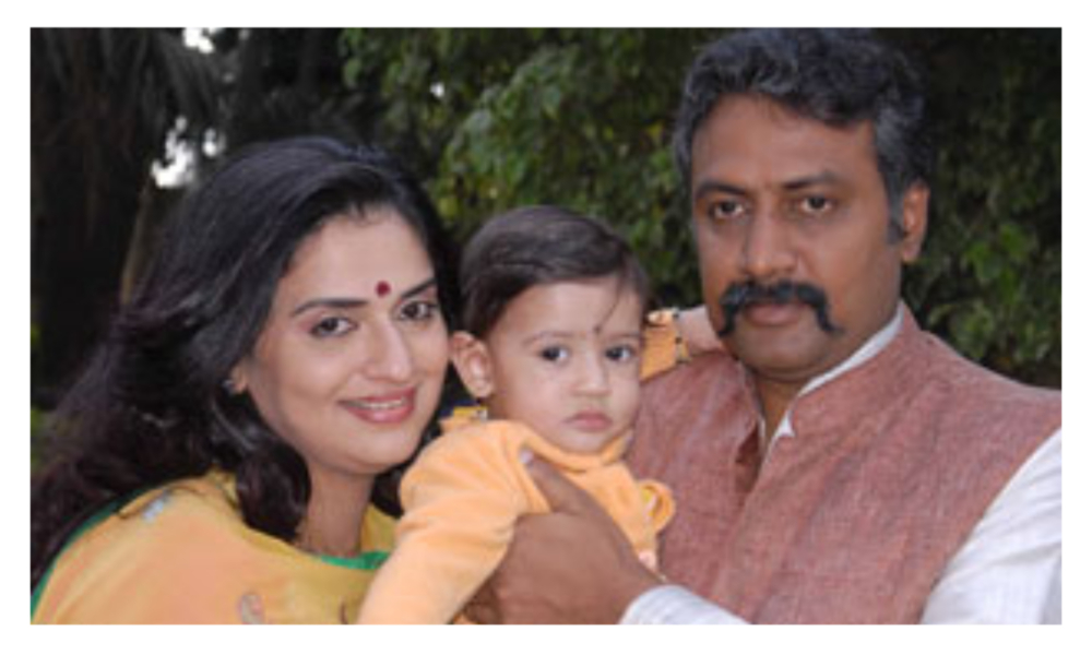 సుచేంద్ర ప్రసాద్ గురించి సంచలన వ్యాఖ్యలు చేసిన పవిత్ర లోకేష్.. కామెంట్స్ వైరల్!