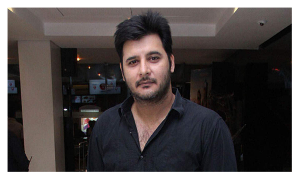 స్టార్ హీరో అబ్బాస్ పెట్రోల్ బంక్ లో పని చేయడానికి అసలు కారణాలు ఇవే?