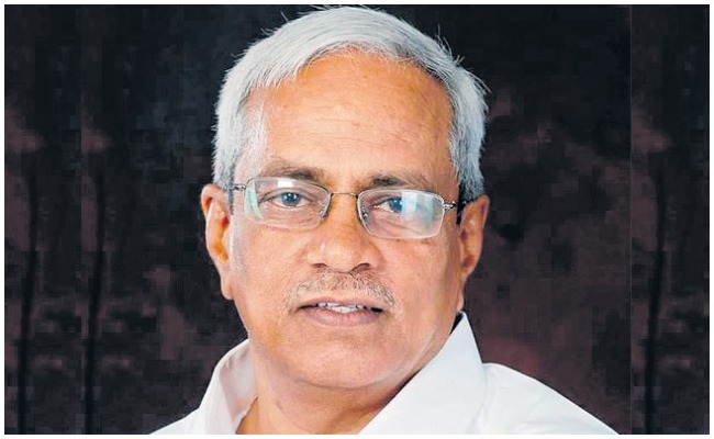 పవన్ కళ్యాణ్ పై విమర్శలు చేసిన సీపీఎం నేత మధు..