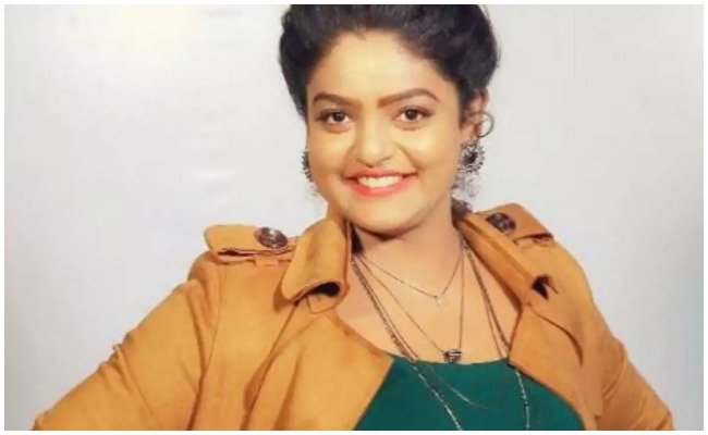 కార్తీకదీపం సీరియల్ ఫేమ్ వంటలక్క ఆస్తుల విలువ అన్ని కోట్ల రూపాయలా?