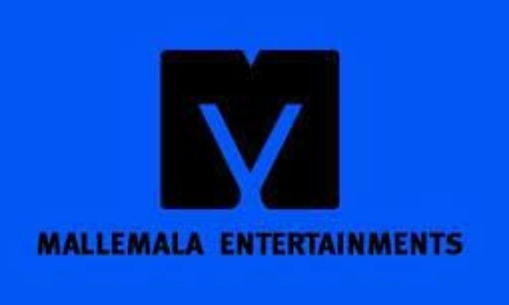 జనాలను పిచ్చోళ్లను చేయకండి.. మల్లెమాల పై భారీ ట్రోల్స్!