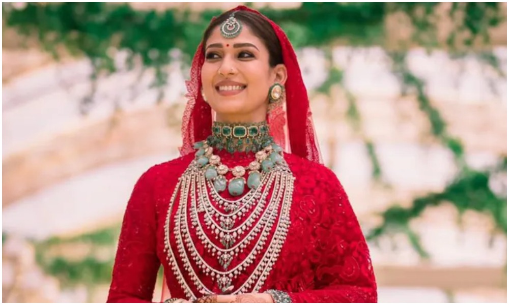 పెళ్లిలో నయనతార పట్టు చీర ధరించకపోవడానికి కారణం ఇదేనా?