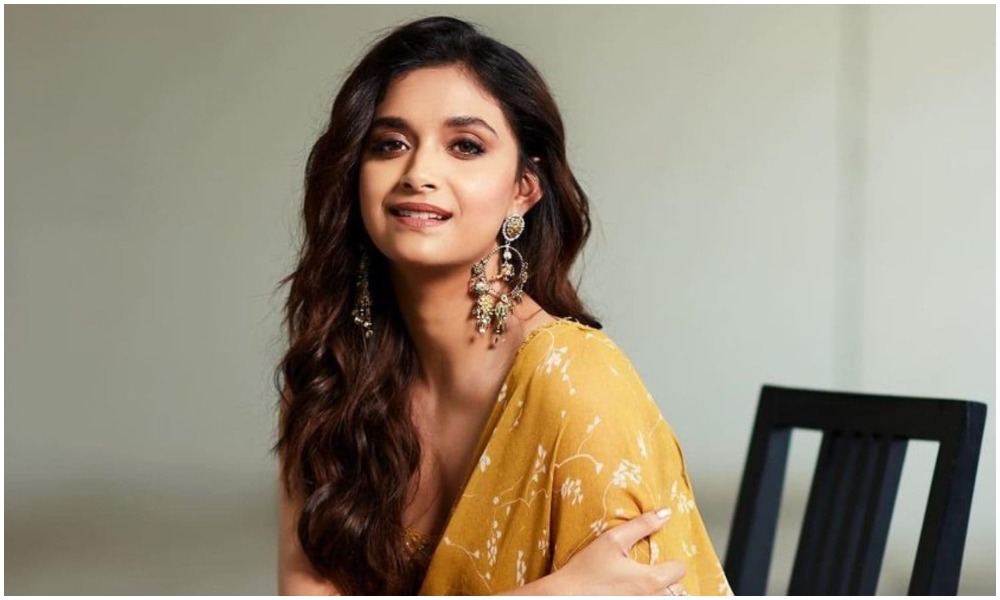 ఆ ఒక్క నిర్ణయంతో స్టార్ హీరోయిన్ స్టేటస్ కోల్పోయిన కీర్తి సురేష్?