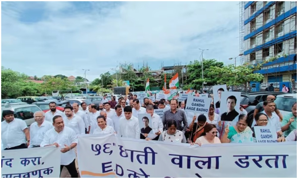 కాంగ్రెస్ కు చెందిన ఇద్దరు సీఎంలను, ఖర్గే ను అరెస్టు చేసి విడుదల చేసిన పోలీసులు..