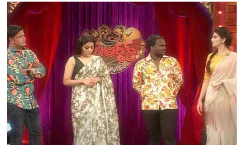 ఎవరేమనుకున్నా ఇమ్మానియేల్ అంటే ఇష్టం.. అసలు విషయం చెప్పేసిన వర్ష!