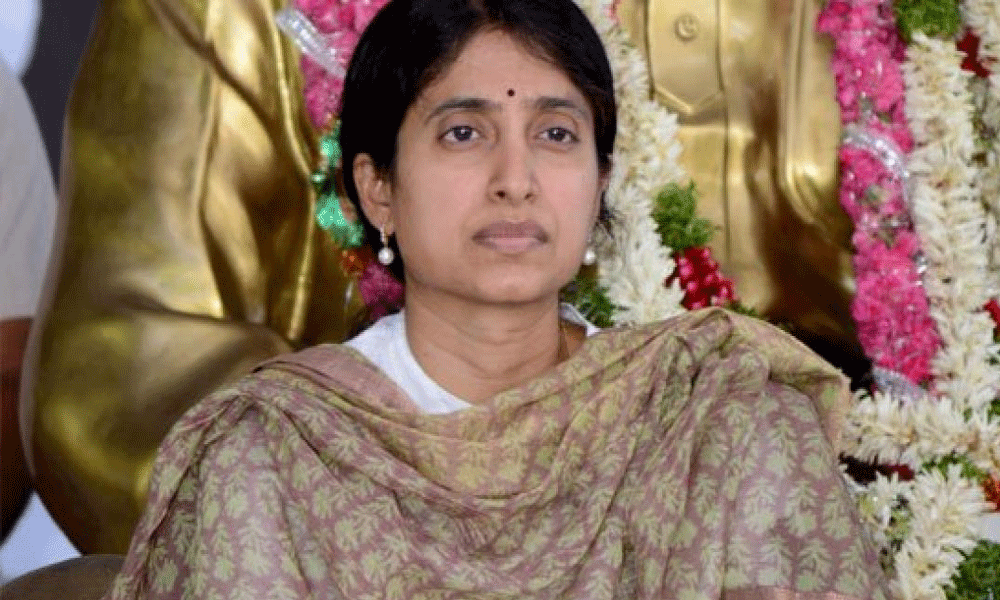 ముఖ్యమంత్రి కుర్చీలో భారతి.! హాస్యానికైనా హద్దుండాలి కదా.?