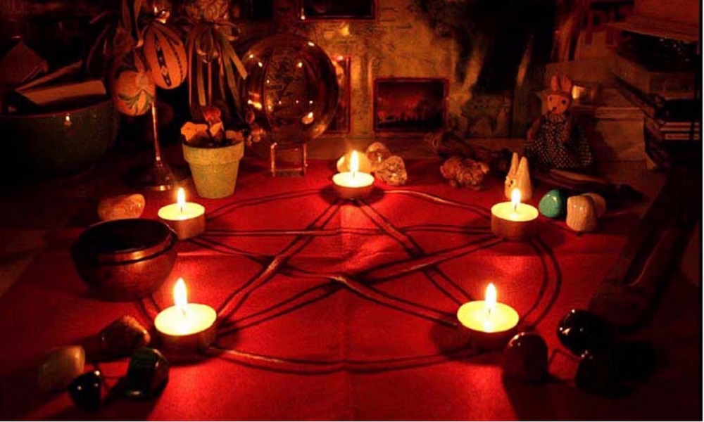 చేతబడి చేశారన్న అనుమానంతో సొంత బాబాయిని దారుణంగా చంపిన యువకుడు?