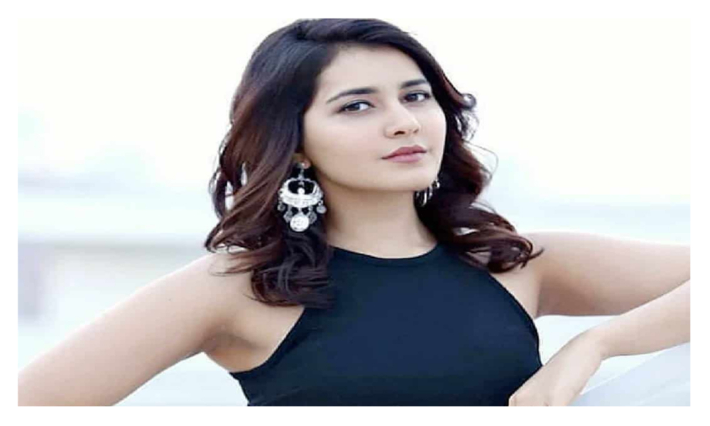 రాశి ఖన్నా సంతకాన్ని పచ్చబొట్టు వేయించుకున్న అభిమాని..ఎమోషనల్ అయిన రాశి?