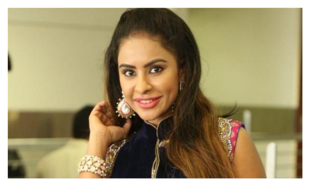 మెగా ఫ్యామిలీలో అతనికి మాత్రమే టాలెంట్ ఉంది.. అందరూ నాశనం అవుతారు: శ్రీ రెడ్డి