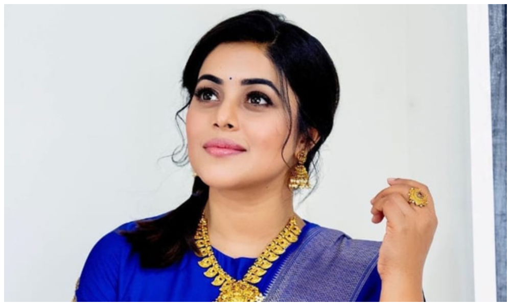 Poorna: పెళ్ళి డేట్ ఫిక్స్ చేసుకున్న పూర్ణ… సినిమాలకి దూరం కానుందా..?