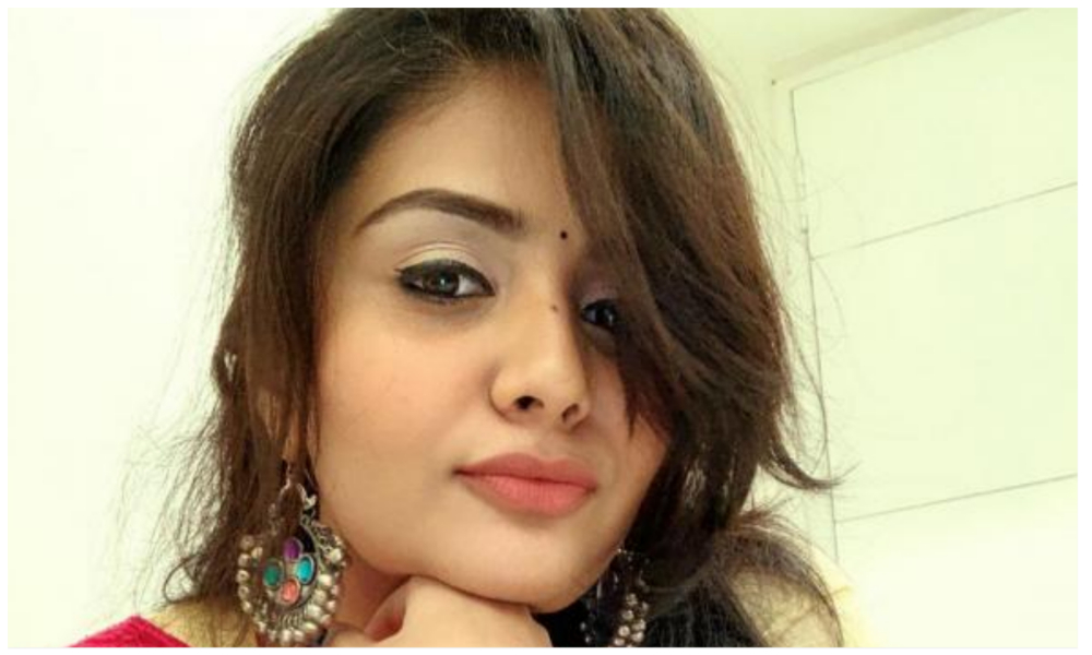 సరిగమప కంటెస్టెంట్ తో ప్రేమలో పడిన శ్రీముఖి..?