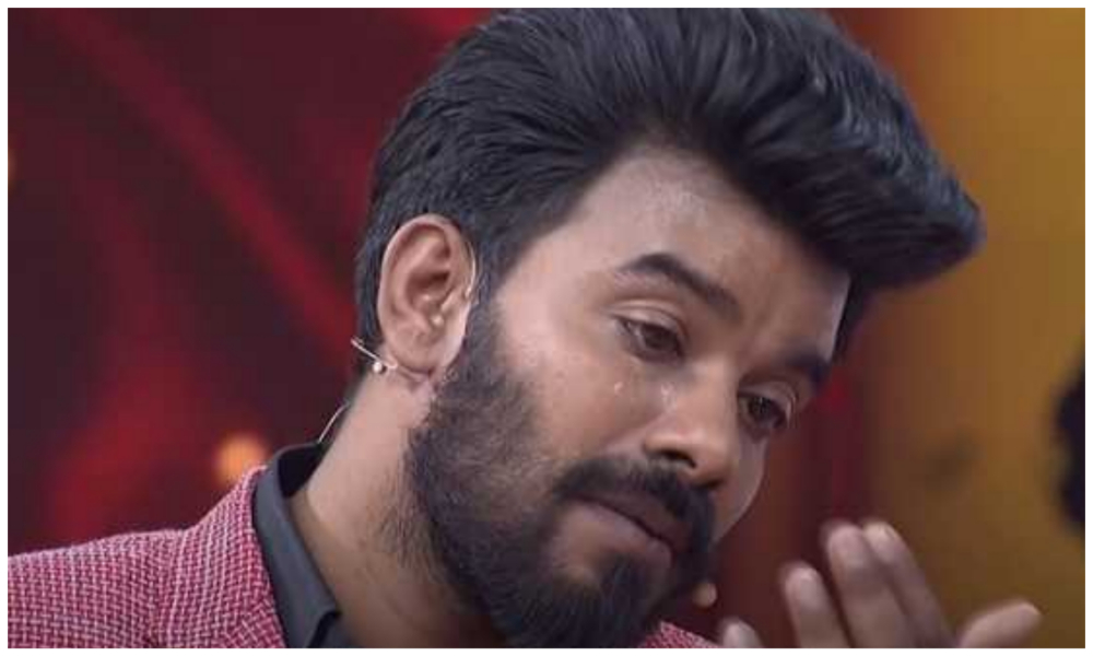 సుడిగాలి సుదీర్ డాన్స్ చేస్తుంటే ముక్కు నుంచి కారిన రక్తం… అసలేం జరిగిందంటే?