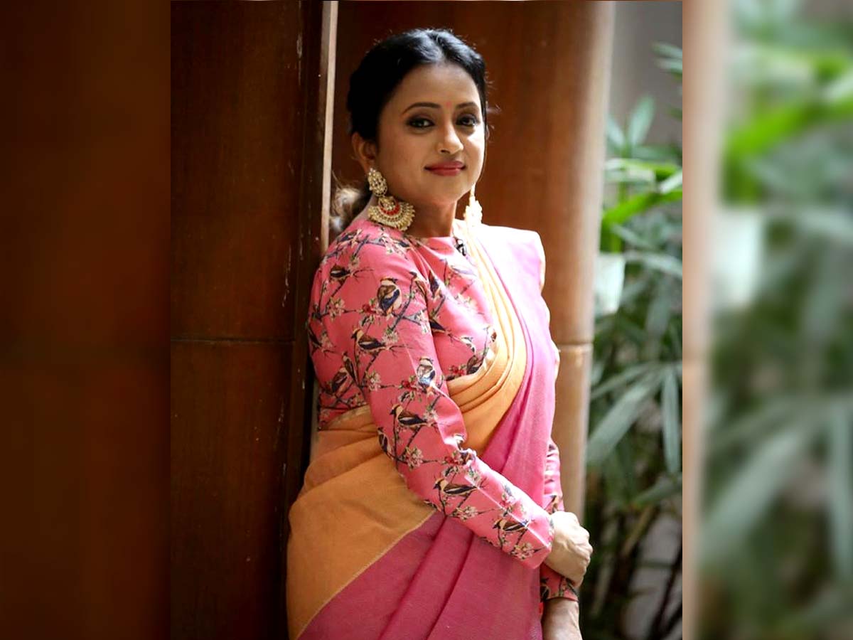 సుమ లేకపోతే ఈ రోజు నేను లేను.. సీనియర్ నటి ఎమోషనల్ కామెంట్స్?