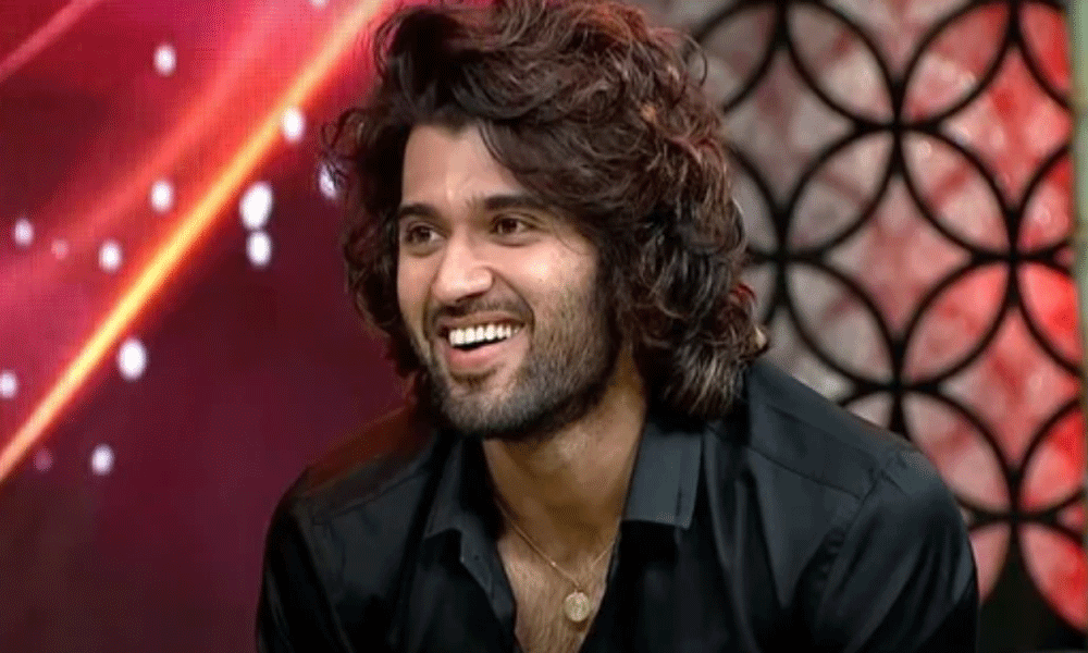 విజయ్ దేవరకొండ కెరీర్ ప్రమాదంలో ఉందా?