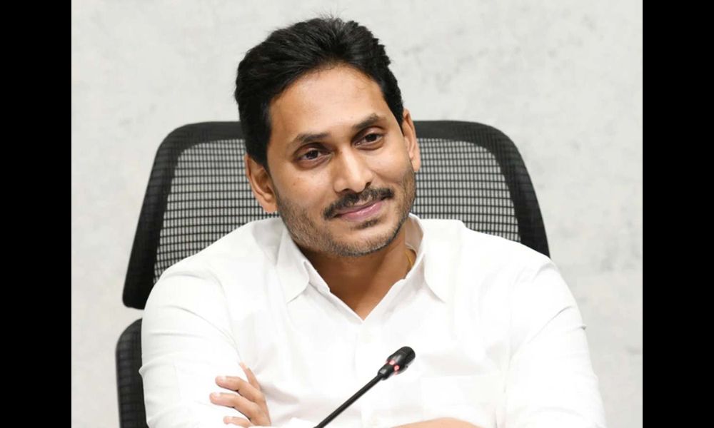 ఢిల్లీకి వైఎస్ జగన్.! బోల్డన్ని ఆశలు, అనుమానాలూ.!
