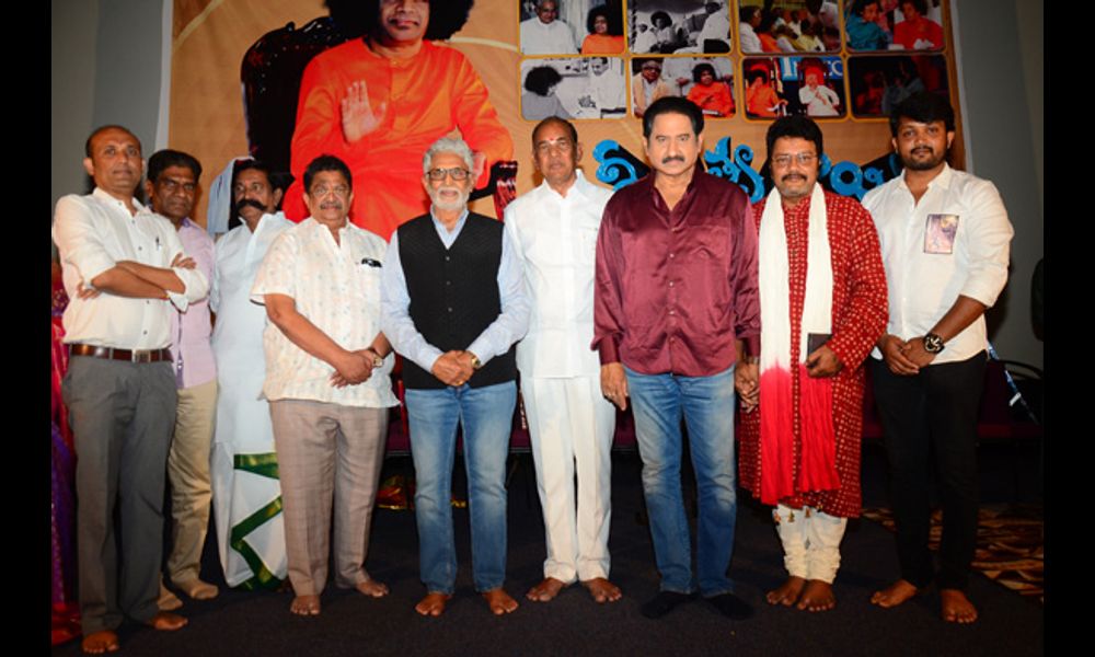 రెండు భాగాలుగా ‘శ్రీ‌స‌త్య‌సాయి అవ‌తారం’  : త‌న 100వ చిత్రంగా ద‌ర్శ‌కుడు సాయి ప్ర‌కాష్ ప్ర‌క‌ట‌న‌