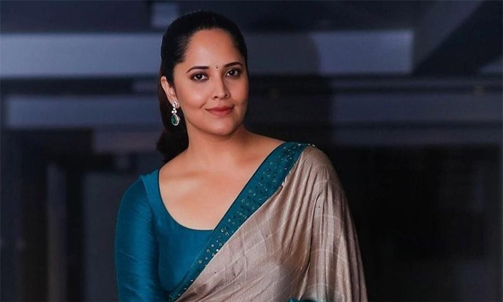 ఆస్థానం ఎప్పటికీ మన సొంతం కాదు.. అనసూయ ఎమోషనల్ పోస్ట్!