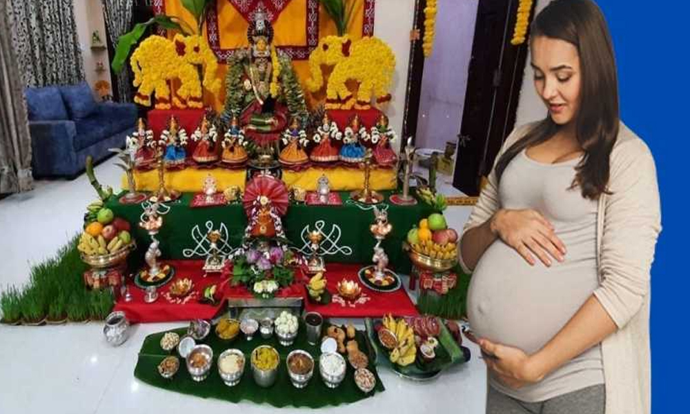 శుక్రవారమే వరలక్ష్మీ వ్రతం.. గర్భిణీ స్త్రీలు ఈ వ్రతం చేయవచ్చా?