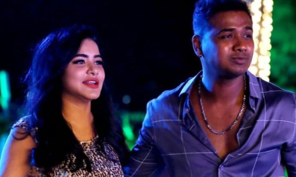 నూతన గృహప్రవేశం చేసిన సింగర్ న్రాహుల్.. వైరల్ అవుతున్న ఆషూ రెడ్డి కామెంట్స్…!