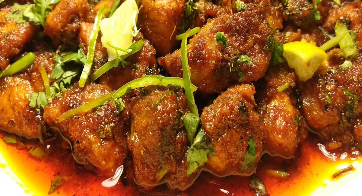 హాట్ గా నోరూరించే చికెన్ క్రిస్పీ.. ఎలానో చూడండి!