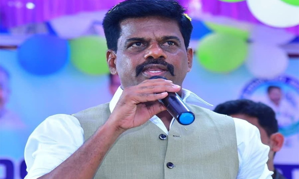 గోరంట్ల మాధవ్ ఎంపికే జగన్ చేసిన తప్పా.. గత చరిత్ర తెలీదా అంటూ?