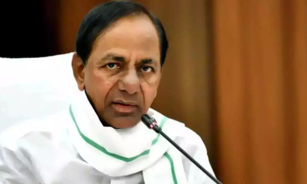 వాళ్లిద్దరిపై కేసీఆర్ కు కోపం చల్లారదా..  ఆమె వెళ్లిపోవాలంటూ?