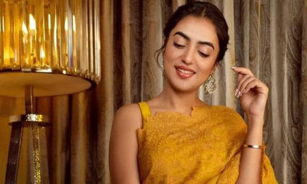 నటి నజ్రియా ధరించిన ఈ చీర ఖరీదు ఎంతో తెలుసా?