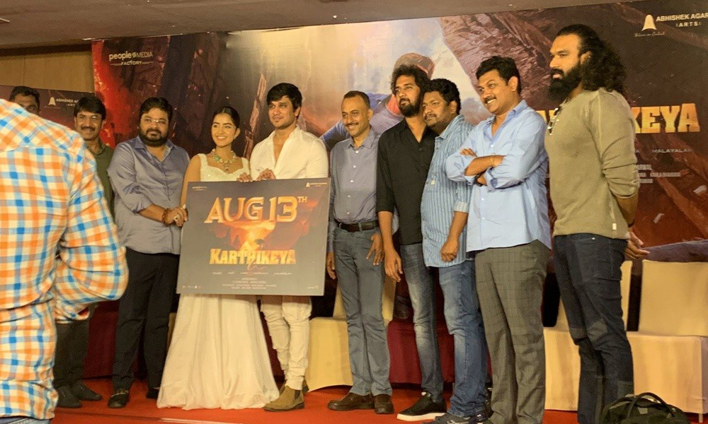 నిఖిల్ కష్టం పగవాడికి కూడా రాకూడదు..!