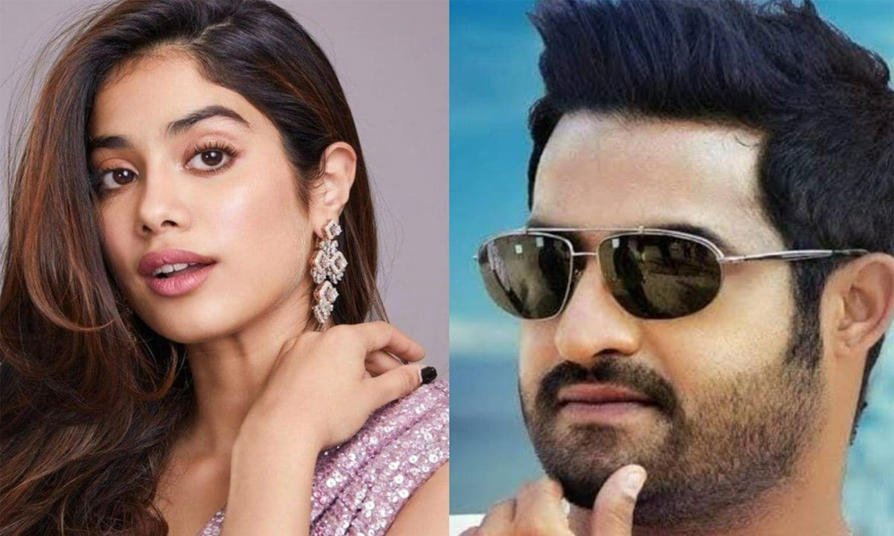 ఆ టాలీవుడ్ హీరోతో నటించాలనేదే నా డ్రీమ్.. జాన్వీ కపూర్!