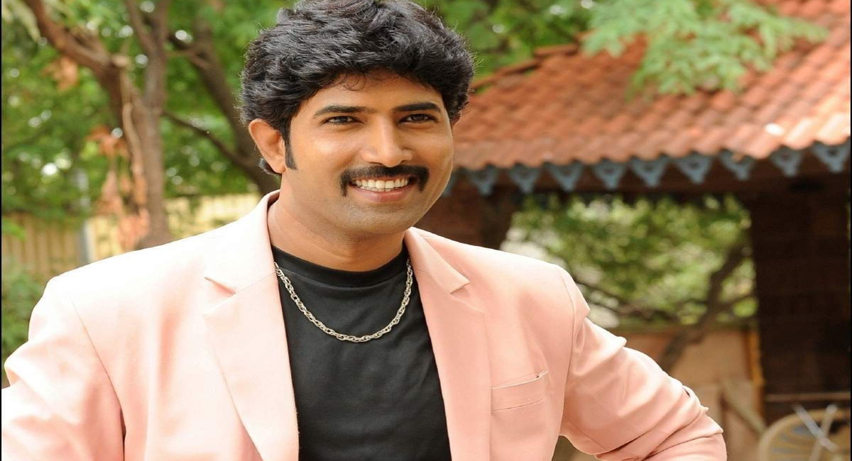 తన చేతులారా తన సినీ కెరీర్ ను నాశనం చేసుకున్న హీరో వేణు.. ఇంతకు ఏం జరిగిందంటే?