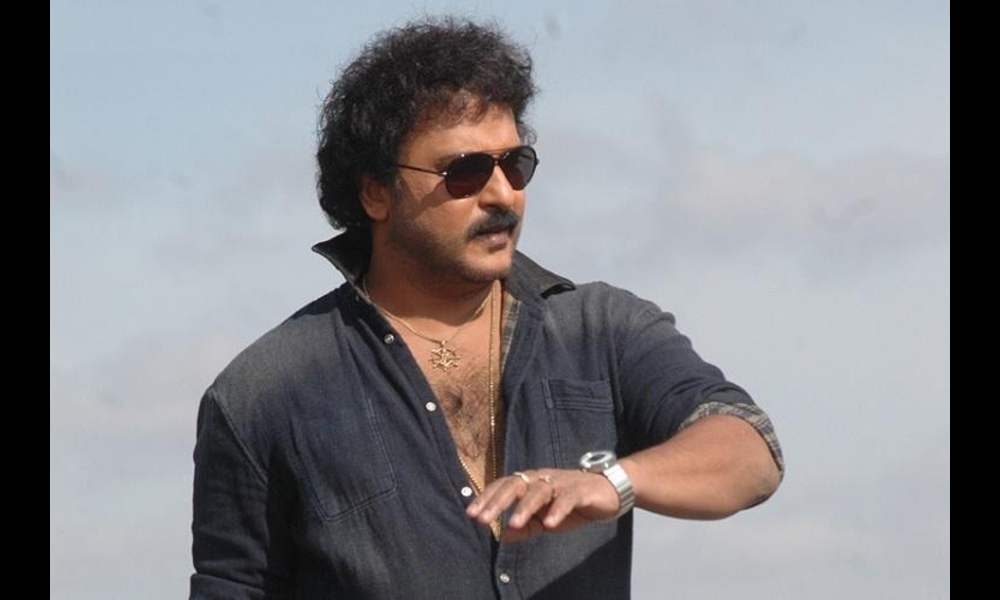 ఆ రోజు ఆ స్టార్ హీరో ఫోన్ ఎత్తి ఉంటే సిల్క్ స్మిత బ్ర‌తికి ఉండేదేమో..!