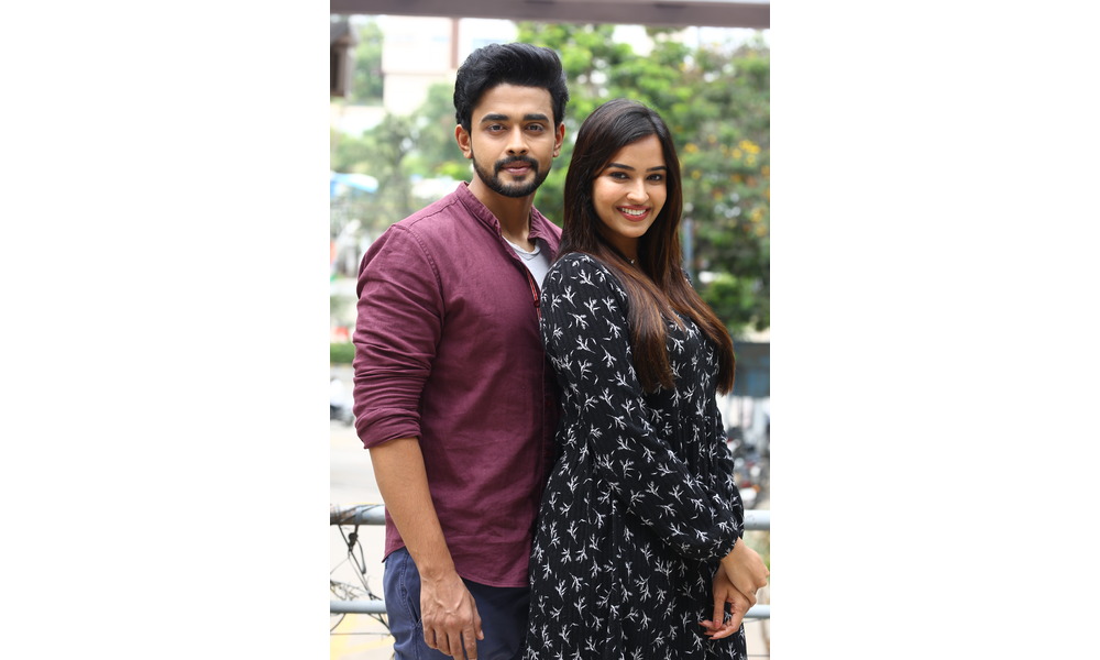 ”ఆకాశ వీధుల్లో” కి బ్లాక్ బస్టర్ సక్సెస్ ఇచ్చిన ప్రేక్షకులకు కృతజ్ఞతలు : సక్సెస్ మీట్ లో ”ఆకాశ వీధుల్లో” చిత్ర యూనిట్